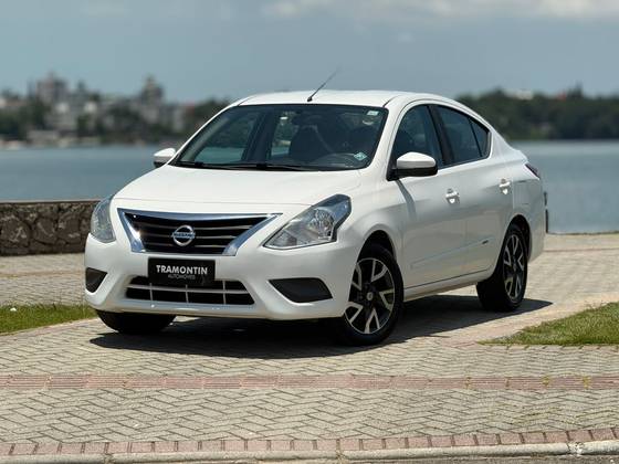NISSAN VERSA 1.6 16V FLEXSTART SV 4P XTRONIC